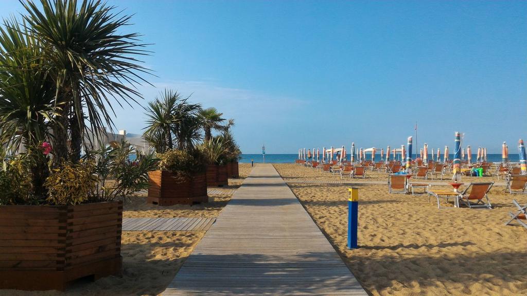 Appartamenti Splendid E Salisburgo Μπιμπιόνε Εξωτερικό φωτογραφία